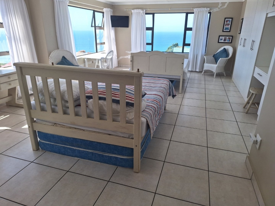 4 Bedroom Property for Sale in Dana Bay Western Cape